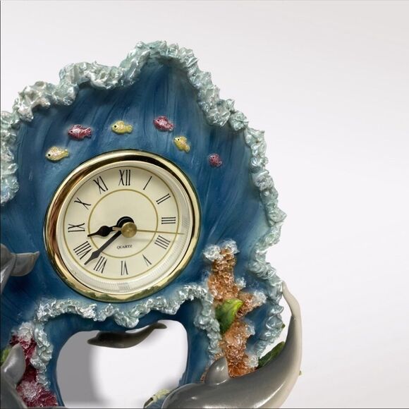 VINTAGE | Ocean Themed Clock - Picture 3 of 9